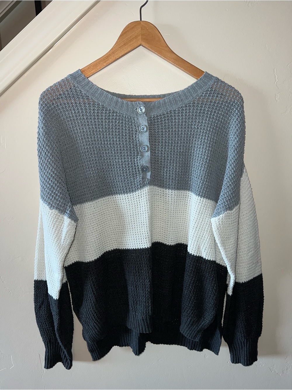 American Eagle Outfitters Colorblock Waffle-Knit Sweater in Gray, White & Black